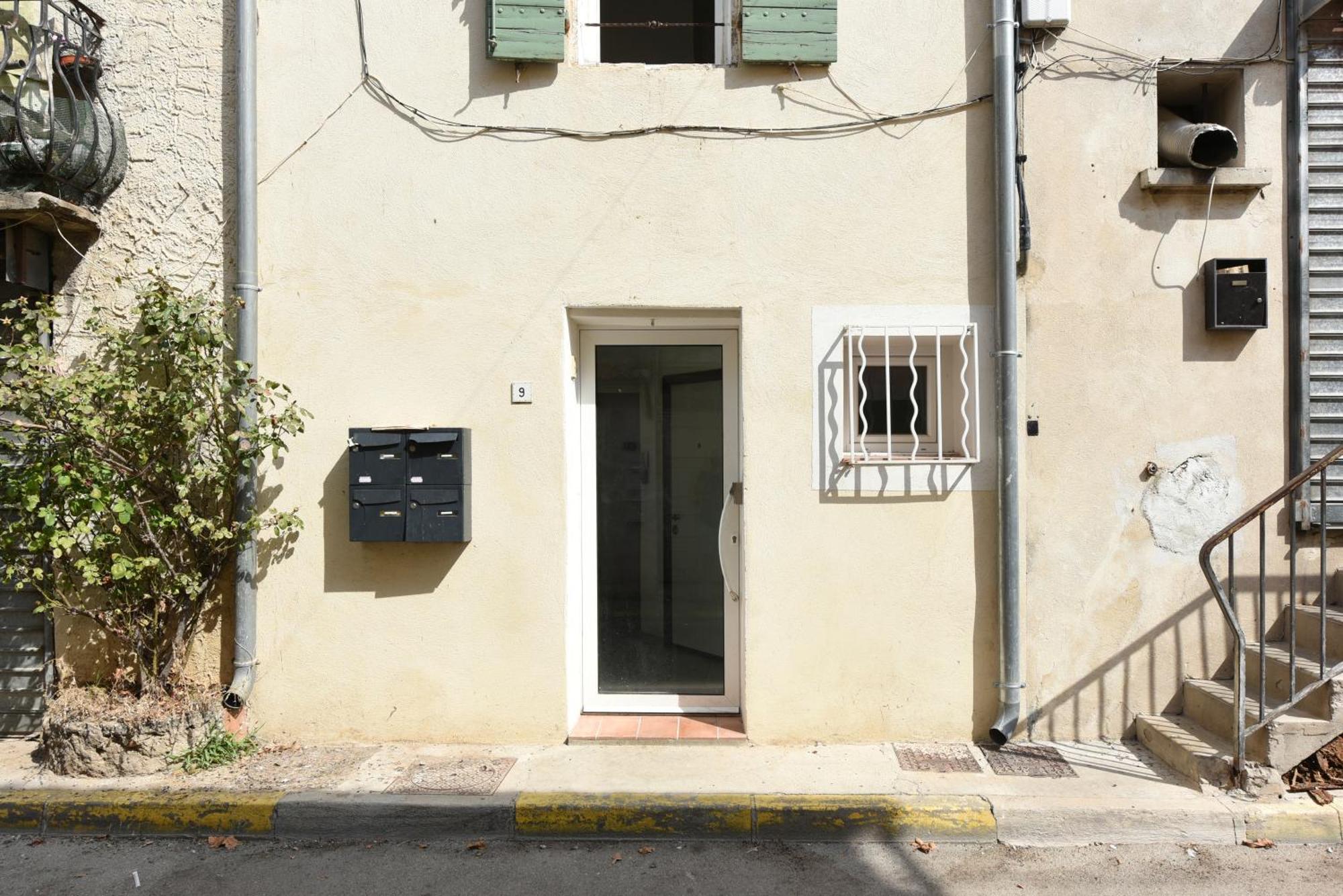 Provençal Studio La Fare-les-Oliviers Exterior foto